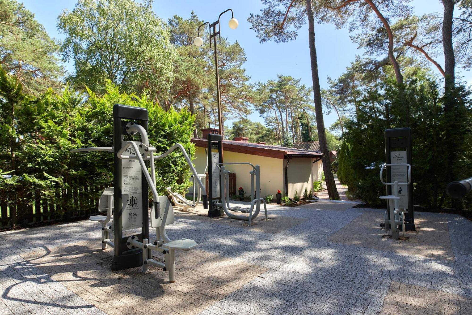 Osrodek Wypoczynkowy Relaks I Apartamenty Łeba Buitenkant foto